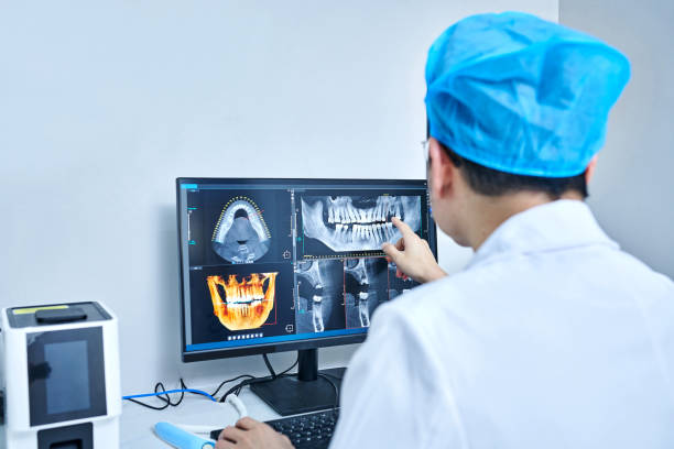 Best Tooth Infection Emergency Dentist  in Middleburg Heights, OH